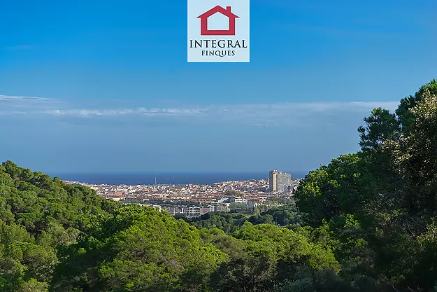 CASA MEDITERRÁNEA EN PLENA NATURALEZA